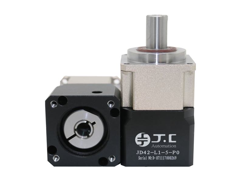 東莞高精密減速機，紡織機械用斜齒輪減速機